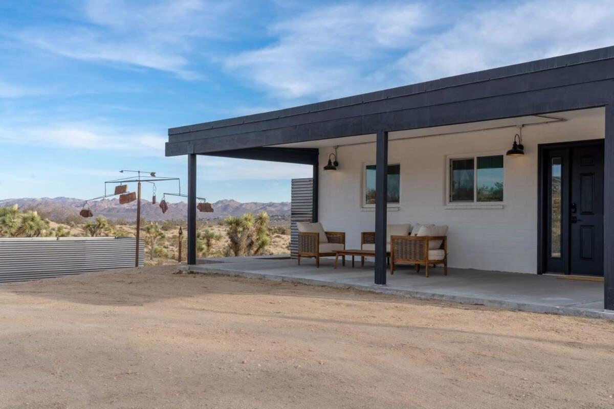 Kinetic House-Joshua Trees Sculptures Cowboy Pool Villa Yucca Valley Exterior photo